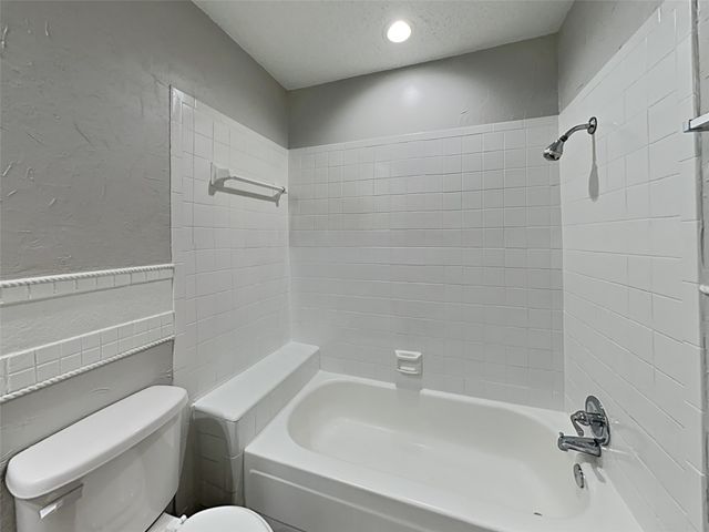 328 Teakwood Lane, Lewisville, TX 75067