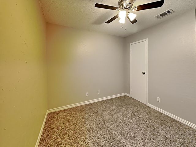 328 Teakwood Lane, Lewisville, TX 75067