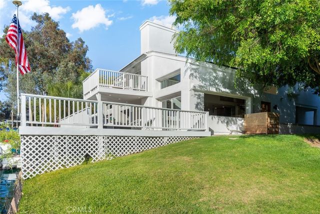 22851 Ridge Route Lane, Lake Forest, CA 92630