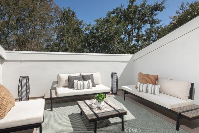22851 Ridge Route Lane, Lake Forest, CA 92630