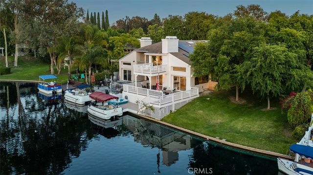 22851 Ridge Route Lane, Lake Forest, CA 92630
