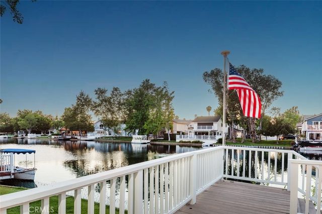 22851 Ridge Route Lane, Lake Forest, CA 92630