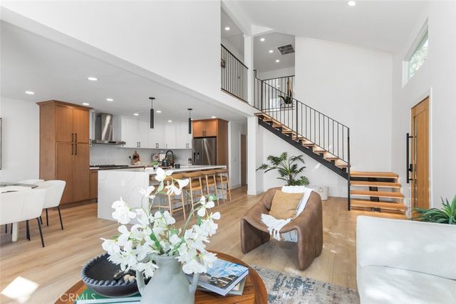 22851 Ridge Route Lane, Lake Forest, CA 92630