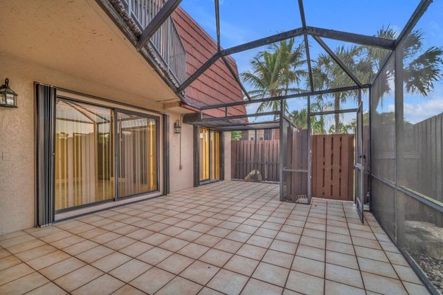 8377 Boca Rio Drive 8377, Boca Raton, FL 33433