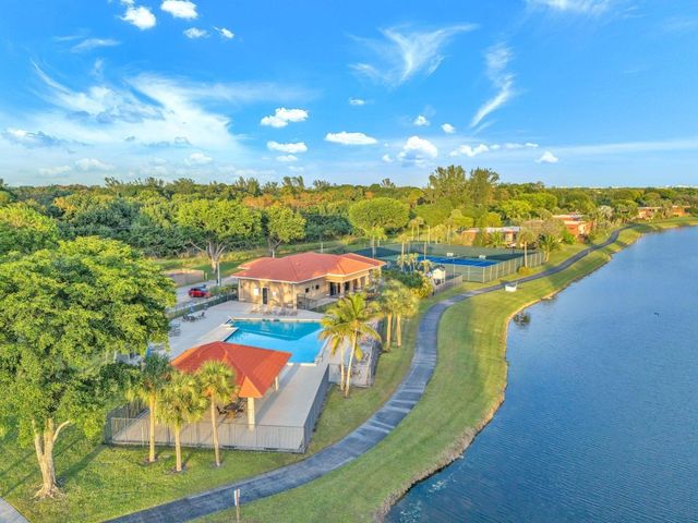 8377 Boca Rio Drive 8377, Boca Raton, FL 33433