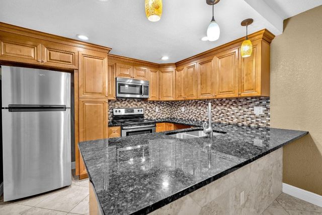 8377 Boca Rio Drive 8377, Boca Raton, FL 33433