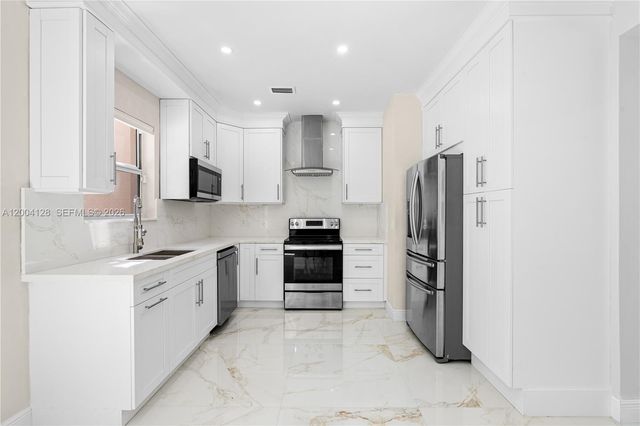 2413 N Greenway Dr, Coral Gables, FL 33134