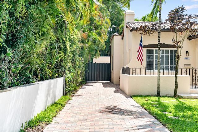 2413 N Greenway Dr, Coral Gables, FL 33134