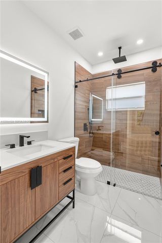 2413 N Greenway Dr, Coral Gables, FL 33134