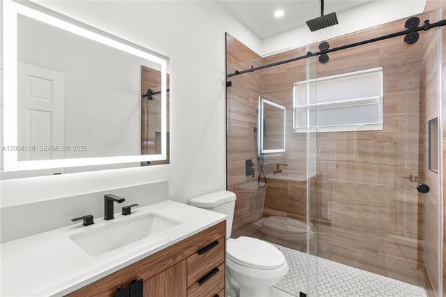 2413 N Greenway Dr, Coral Gables, FL 33134