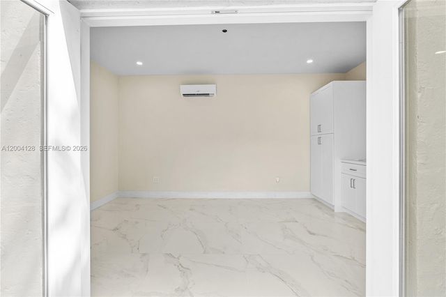 2413 N Greenway Dr, Coral Gables, FL 33134