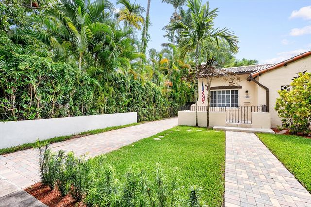 2413 N Greenway Dr, Coral Gables, FL 33134