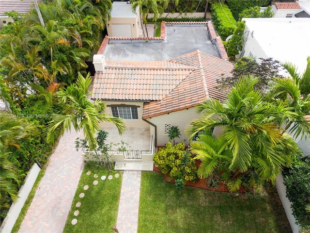 2413 N Greenway Dr, Coral Gables, FL 33134