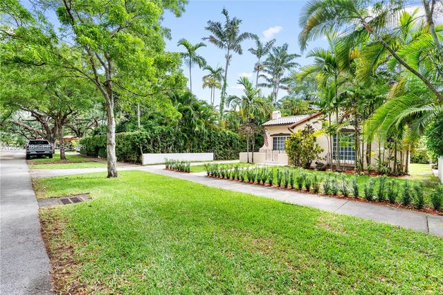 2413 N Greenway Dr, Coral Gables, FL 33134