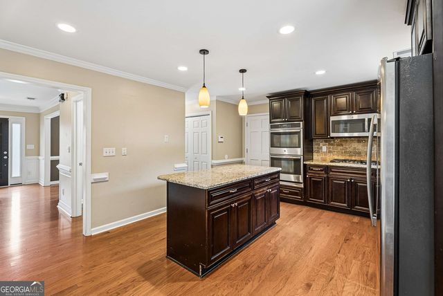 2351 Netherstone Drive NE, Marietta, GA 30066