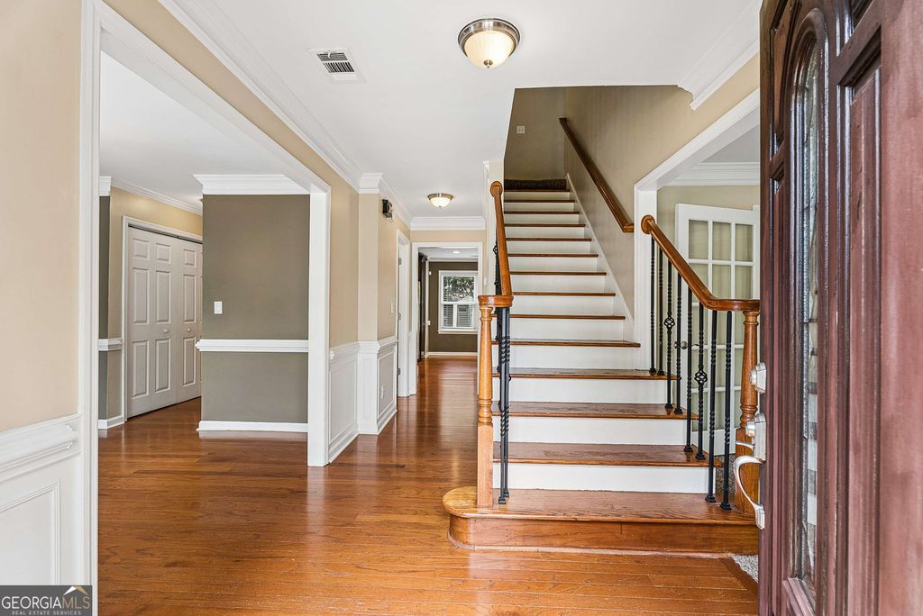 2351 Netherstone Drive NE, Marietta, GA 30066 — photo 3