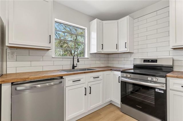 1644 Princess Helen Road W, Mobile, AL 36618