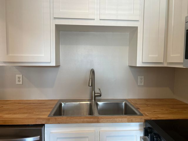 3930 Azalea Drive X, North Charleston, SC 29405