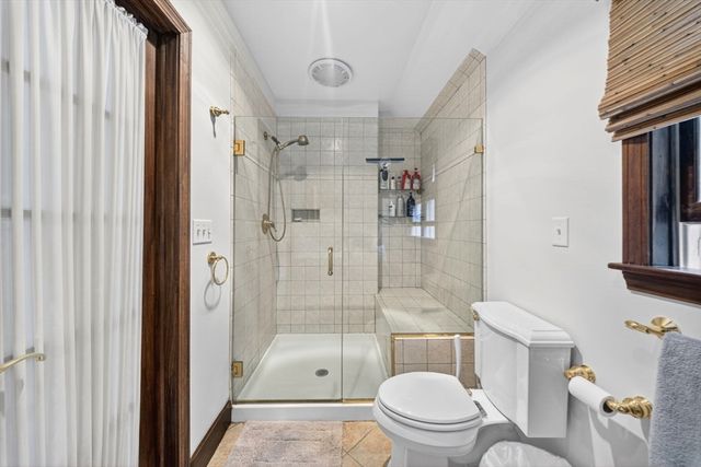 57 Center St, Groveland, MA 01834