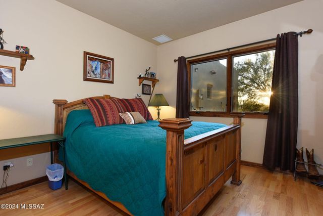 120 Willow Cross Circle, Nogales, AZ 85621