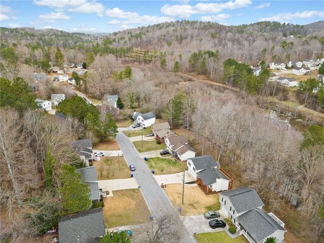 109 Brookside Court, Dallas, GA 30132