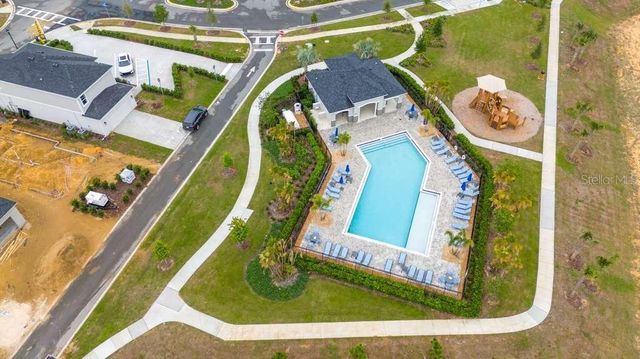 520 OVERPOOL AVENUE, Davenport, FL 33896