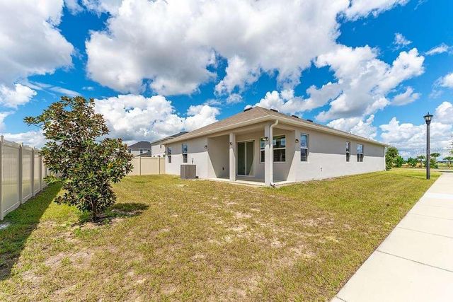 520 OVERPOOL AVENUE, Davenport, FL 33896