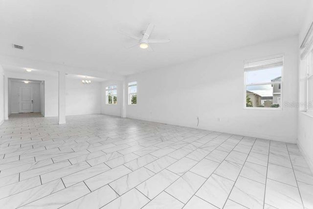 520 OVERPOOL AVENUE, Davenport, FL 33896