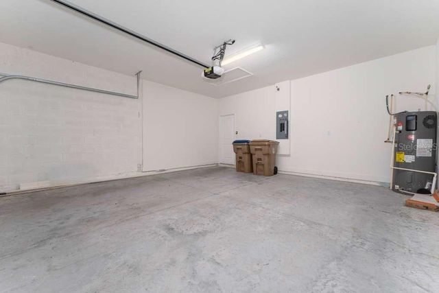 520 OVERPOOL AVENUE, Davenport, FL 33896