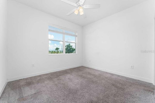 520 OVERPOOL AVENUE, Davenport, FL 33896