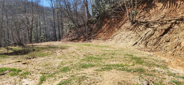 23 Craig Circle, Fairview, NC 28730