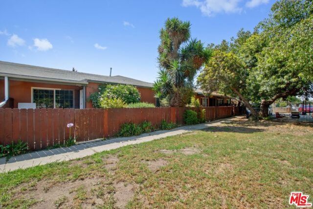 2604 S Garth Avenue, Los Angeles, CA 90034