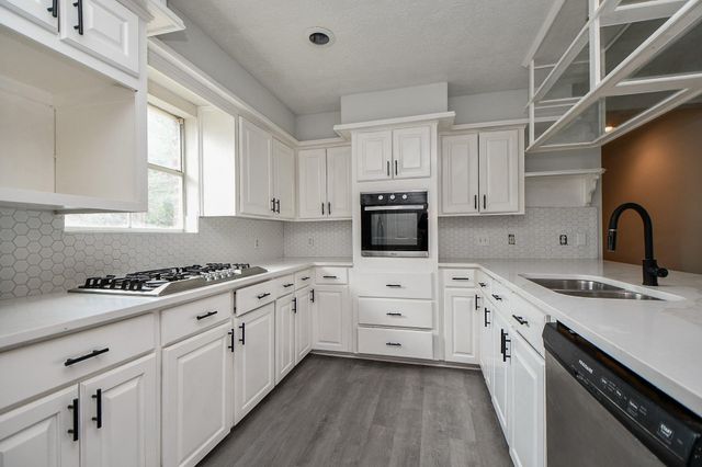 14938 Mesita Drive, Houston, TX 77083