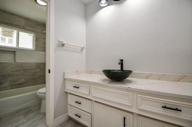 14938 Mesita Drive, Houston, TX 77083