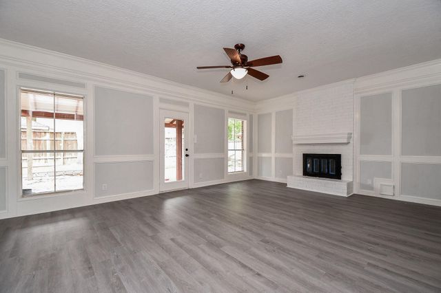 14938 Mesita Drive, Houston, TX 77083