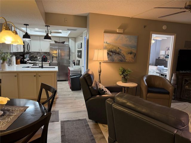 21405 OLEAN BOULEVARD 521, Port Charlotte, FL 33952