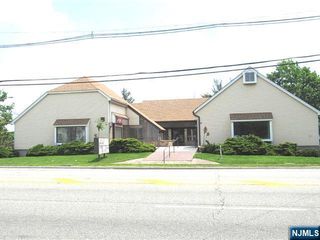 41 Sylvan Avenue 4, Englewood Cliffs, NJ 07632