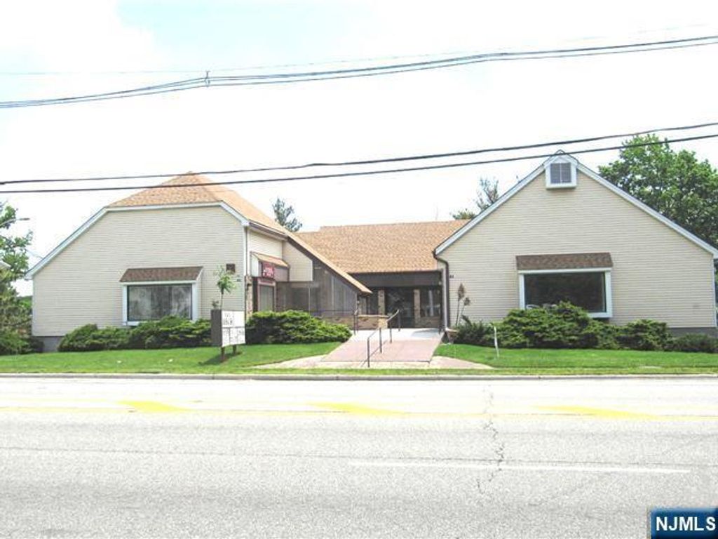 41 Sylvan Avenue 4, Englewood Cliffs, NJ 07632