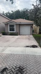 9312 NW 54th Street 9312, Sunrise, FL 33351