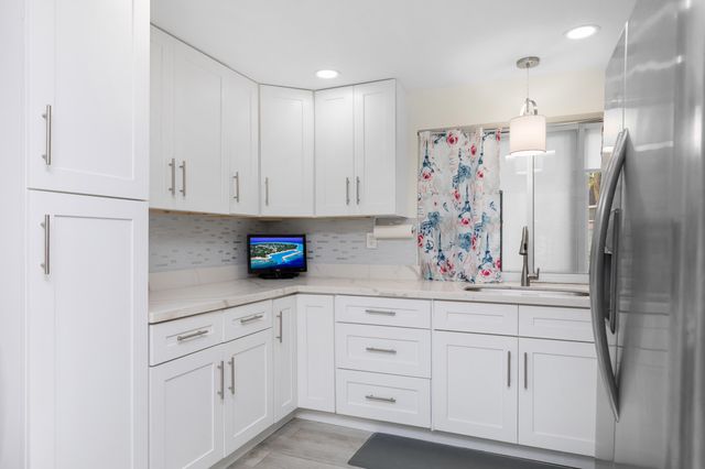 9200 Lime Bay Boulevard 115, Tamarac, FL 33321