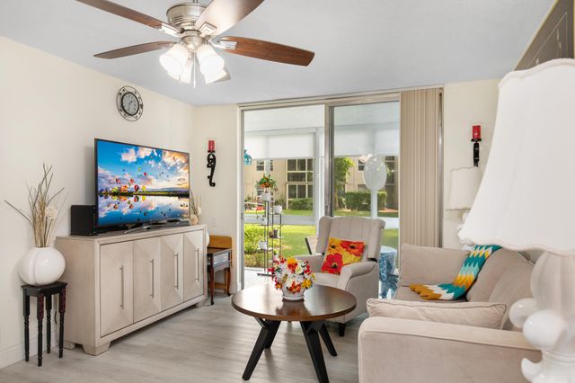 9200 Lime Bay Boulevard 115, Tamarac, FL 33321