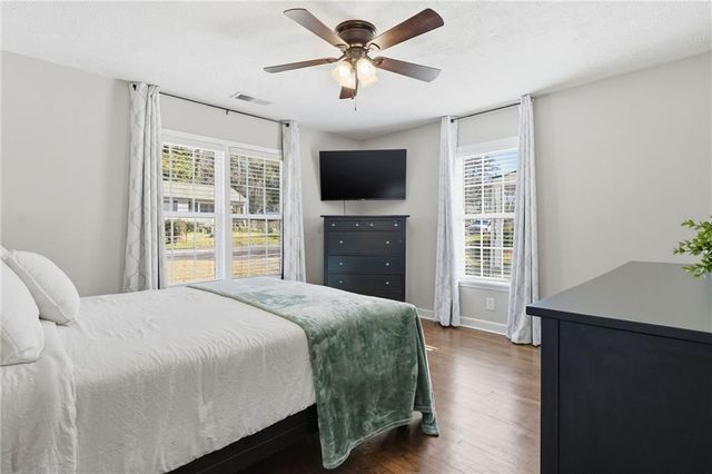 2951 Palm Drive, East Point, GA 30344