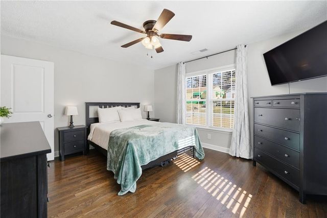 2951 Palm Drive, East Point, GA 30344