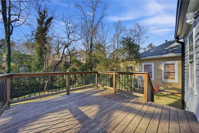 2951 Palm Drive, East Point, GA 30344