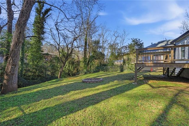 2951 Palm Drive, East Point, GA 30344