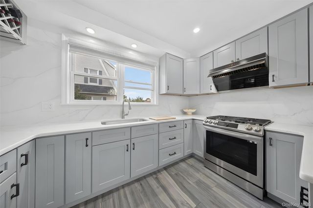 3569 161st Street, Flushing, NY 11358