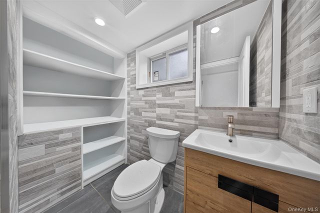 3569 161st Street, Flushing, NY 11358
