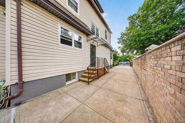 3569 161st Street, Flushing, NY 11358