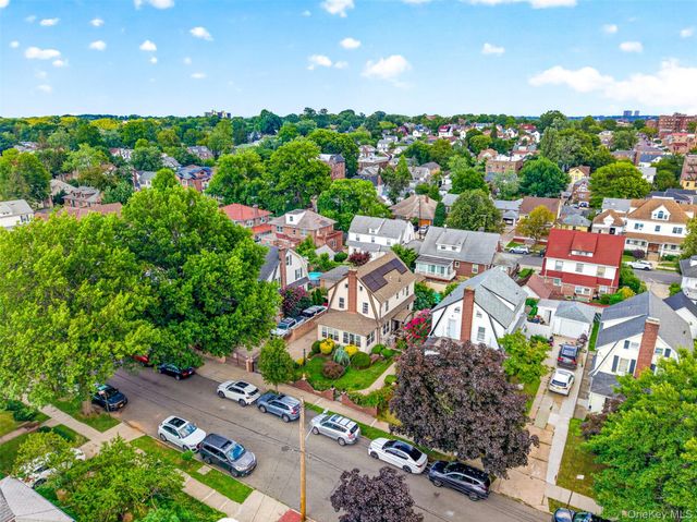 3569 161st Street, Flushing, NY 11358