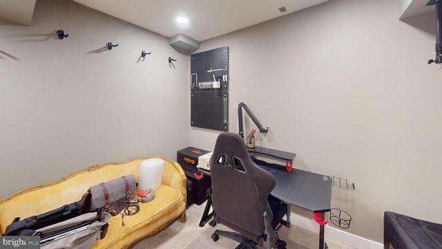 8168 ELM TREE CT, Lincoln, DE 19960